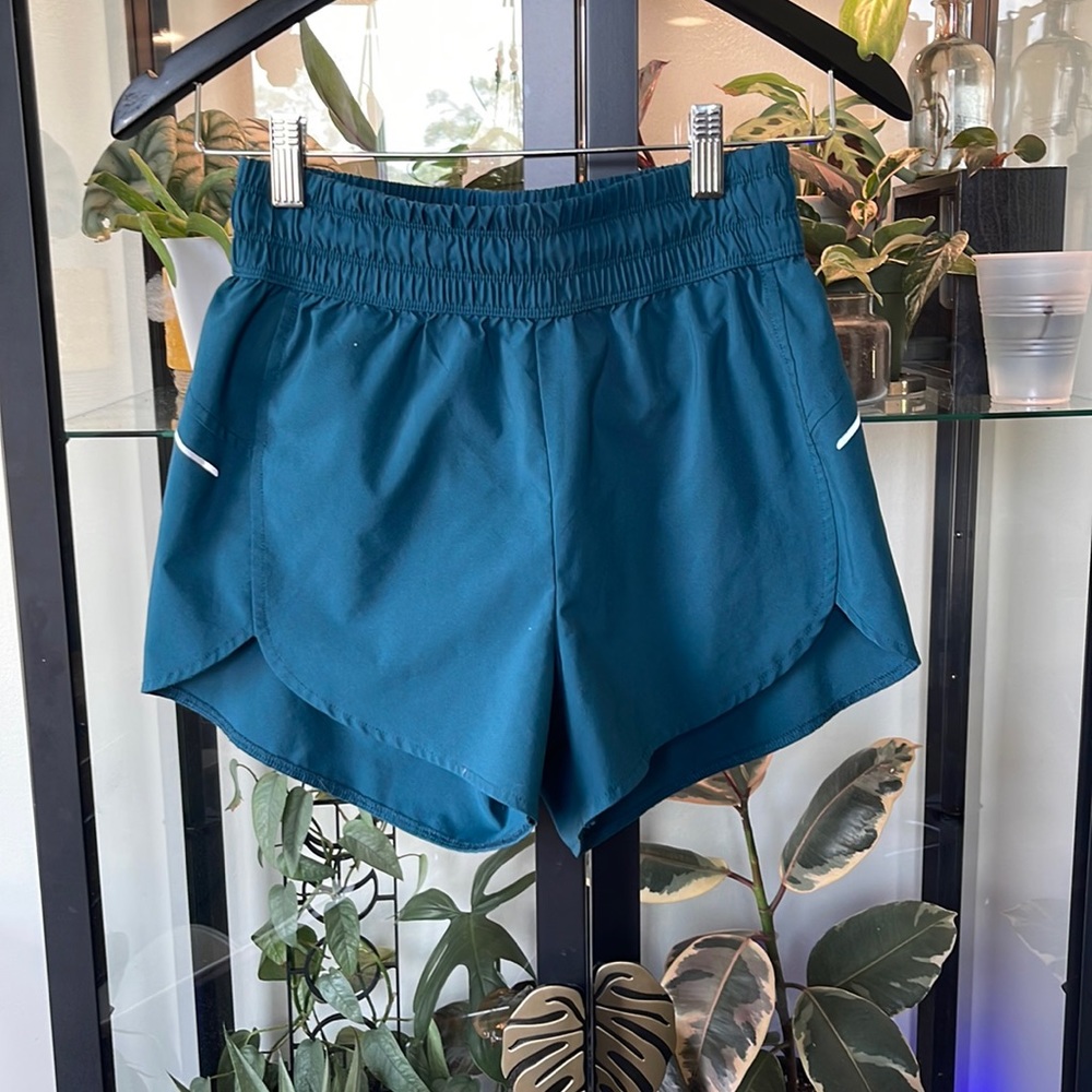 Athletic shorts